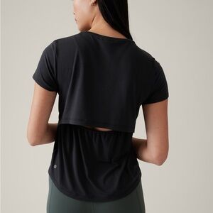 Athleta Black Short Sleeve Crew Neck Air Out T Shirt Size XS
